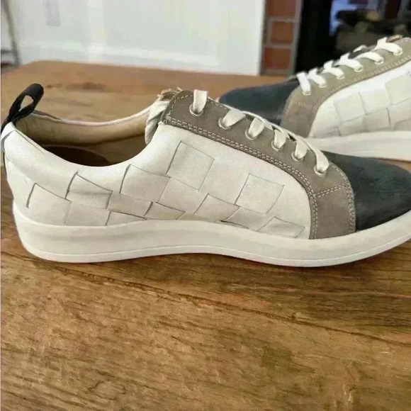 Diba True Yuli Ana Leather Sneakers ~ 10 ~ NEVER WORN! - Picture 8 of 12